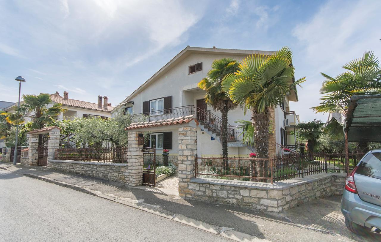 Guest house Emili 3*